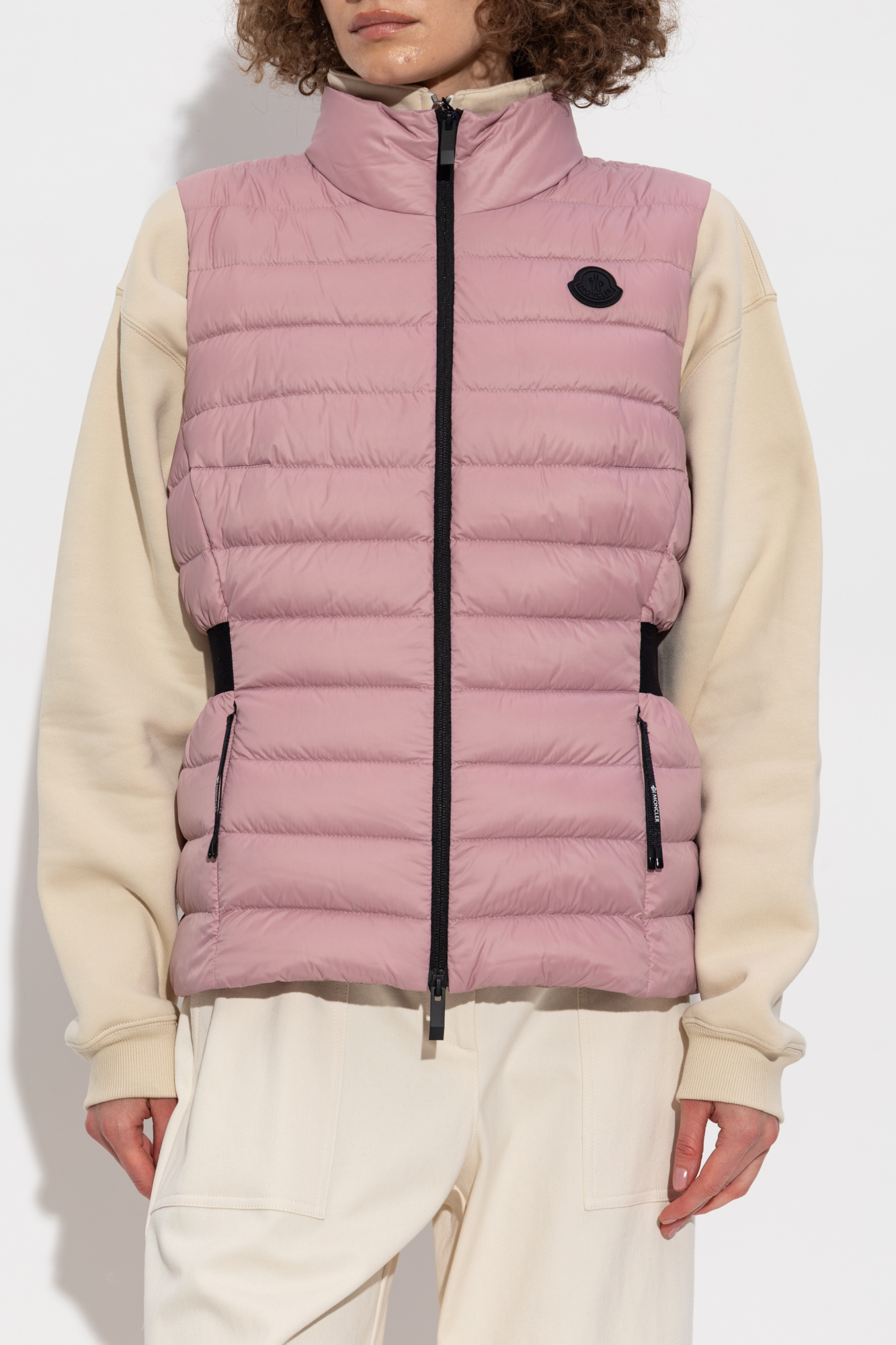 【MONCLER】Valmarie ダウンベスト ウエストシェイプ Pink Valmarie down vest Moncler - Vitkac AS
